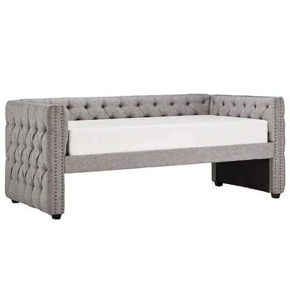 Lit de repos capitonné Knightsbridge Twin avec clous décoratifs